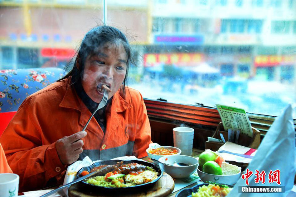 天下足球 弗格森-乐鱼app(leyu)官方网站-乐鱼官网