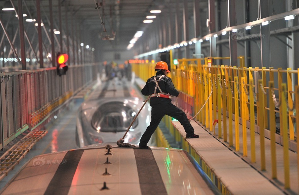 切赫受伤视频-乐鱼app(leyu)官方网站-乐鱼官网