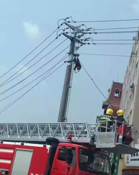 梅西被打-乐鱼app(leyu)官方网站-乐鱼官网