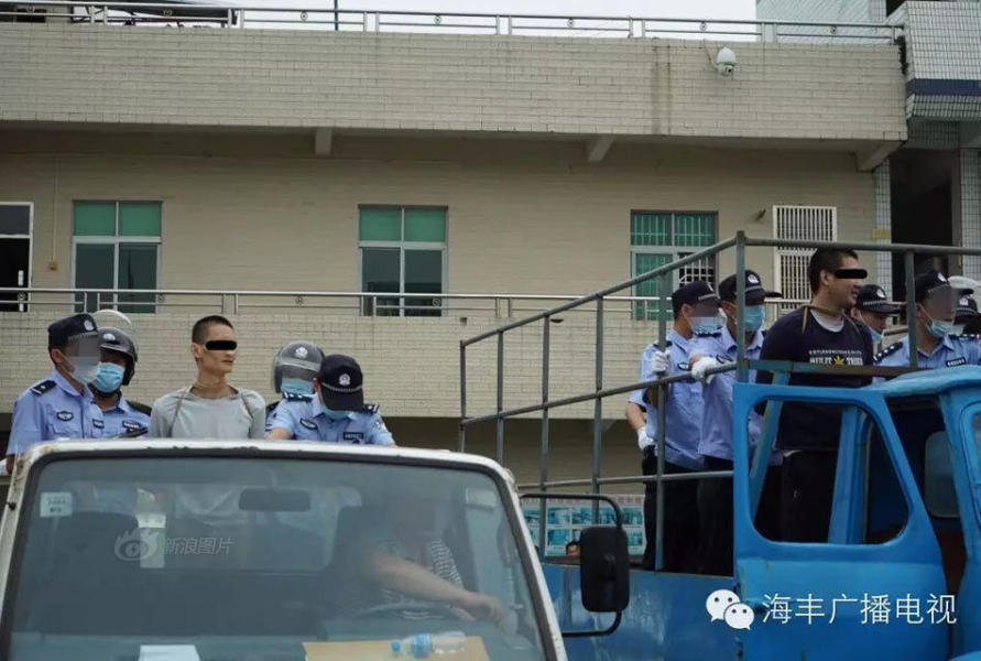 严氏人口_听取严氏纺织企业负责人介绍-镇街子网::萧山网(3)
