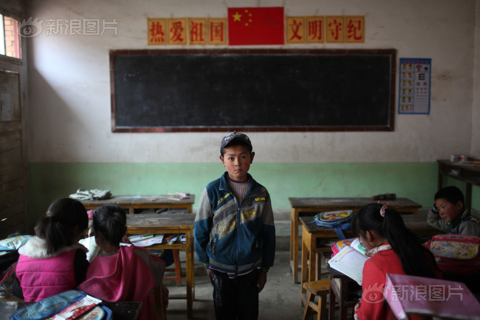 中国哪些省外出打工人口多_中国人口多图片