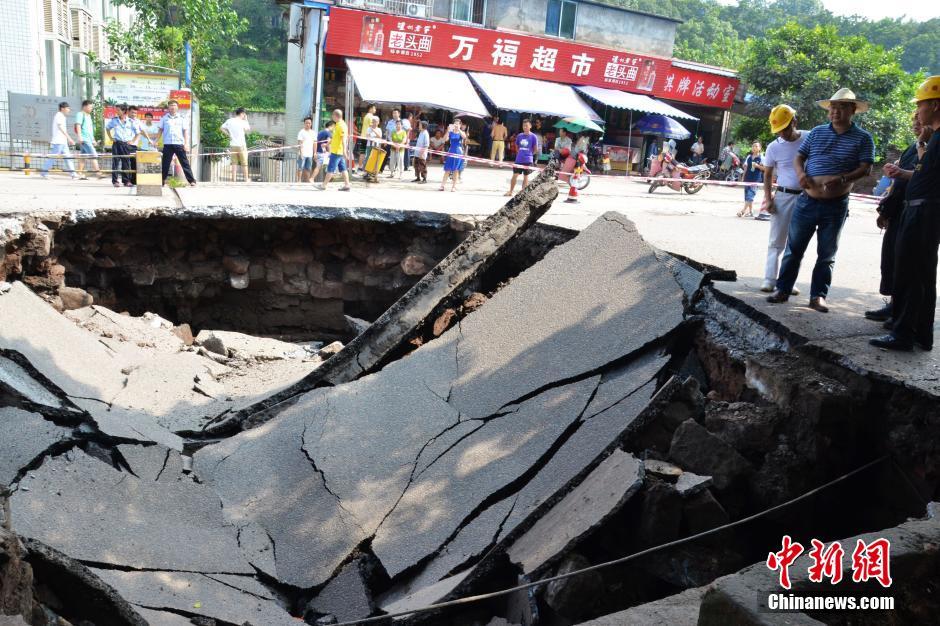 马拉多纳 上帝之手-乐鱼app(leyu)官方网站-乐鱼官网