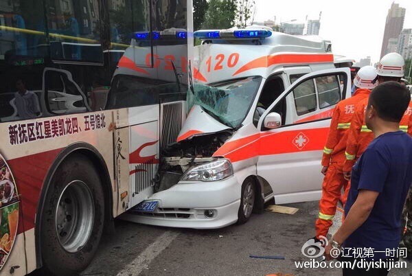 大嘴小男孩-乐鱼app(leyu)官方网站-乐鱼官网