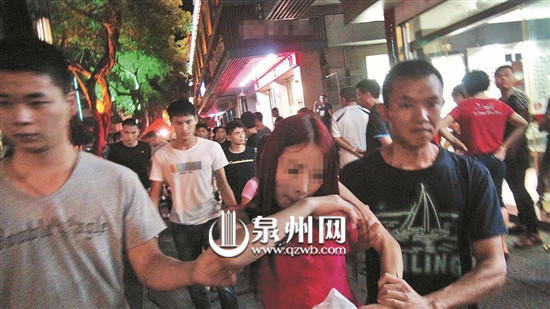 福建深夜扫黄19岁"站街女"一年被抓6次
