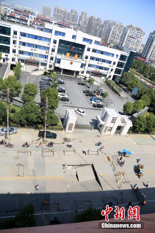 南昌市人口有多少人口_南昌市地图(2)