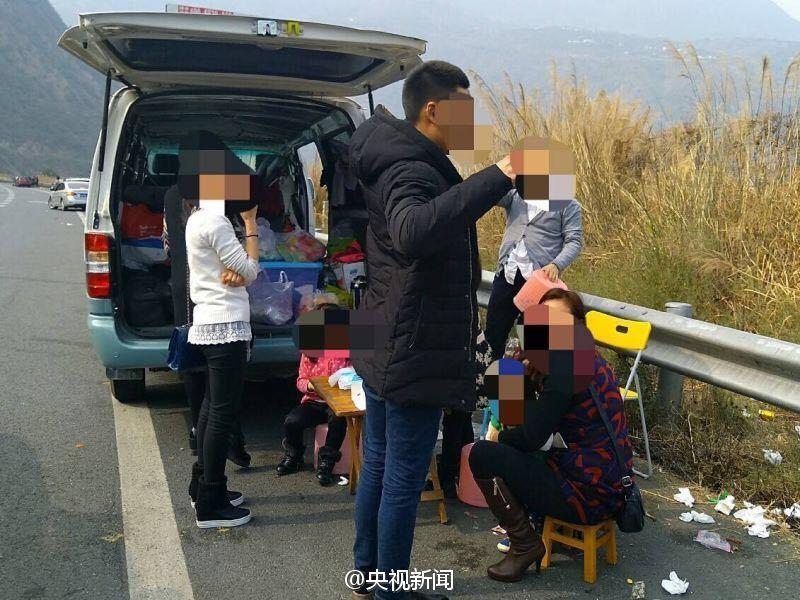 阿迪达斯清风系列