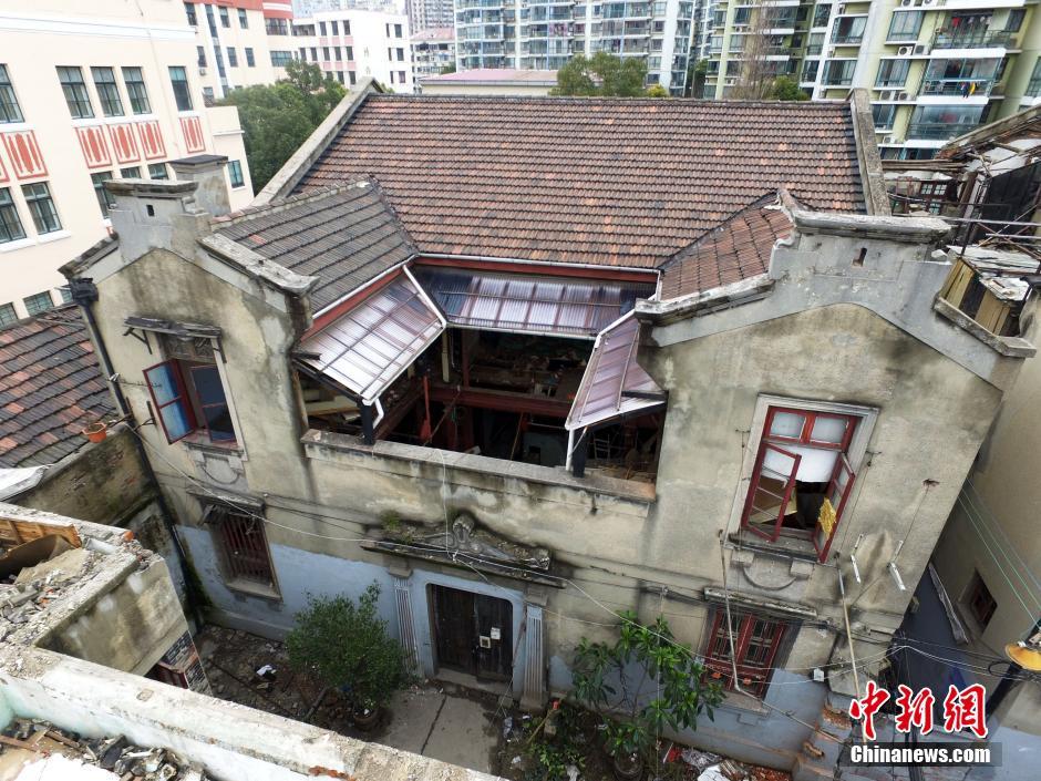 白金岛三打哈