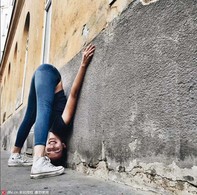 2001年10月7日-乐鱼app(leyu)官方网站-乐鱼官网