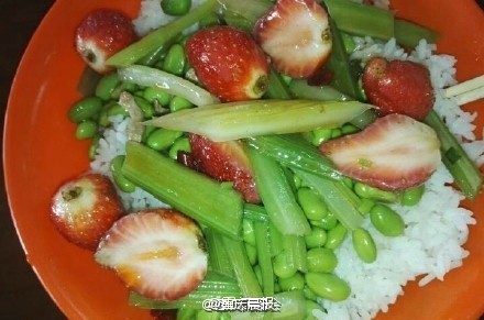 湖北高校食堂推新菜