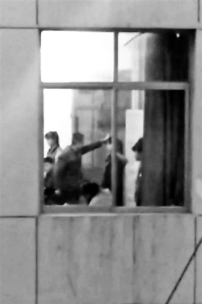 阿方索阿尔维斯-乐鱼app(leyu)官方网站-乐鱼官网