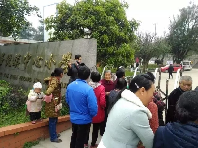 东坡区多悦镇有多少人口