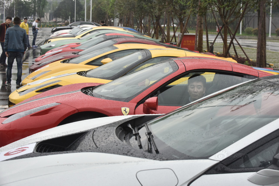 巴洛特利曼奇尼-九游体育(JIUYOU)官方网站-APP下载官网入口