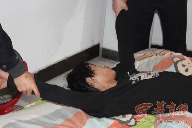 托雷斯 切尔西-爱游戏APP（中国）官方网站下载_AIYOUXI体育