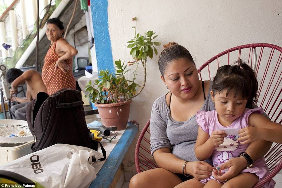 墨西哥代孕妈妈生1个孩子顶20年工资,墨西哥代