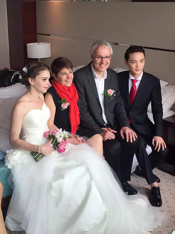  女学霸倒追小伙 图片  女学霸倒追小伙 图片大全