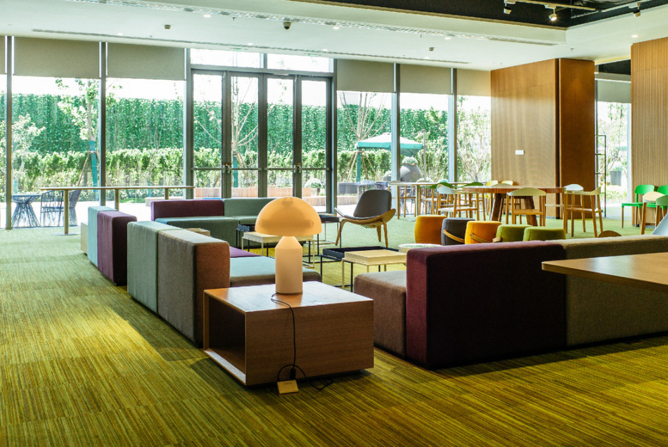 新浪总部大楼启用曾获绿色建筑奥斯卡,新浪总