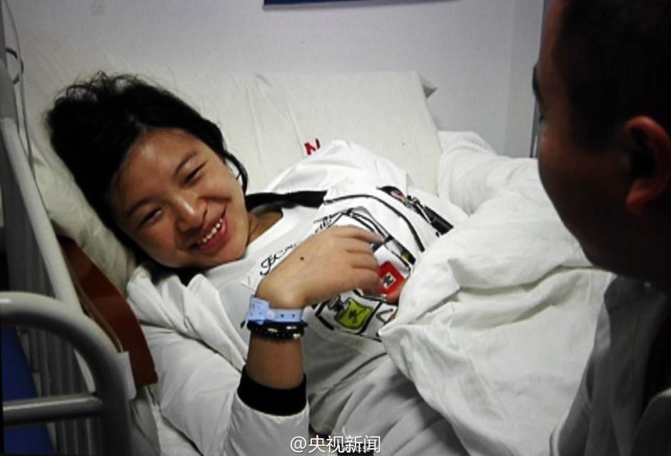 云南孕妇路上产女 出租车变"产房"