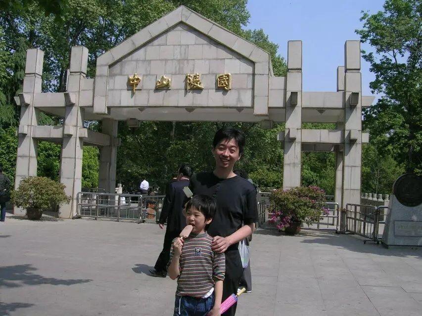 亚洲精品久久久久久中文传媒