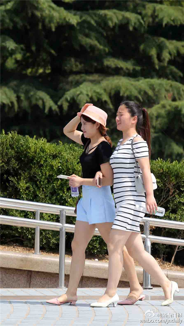 河北麻友子