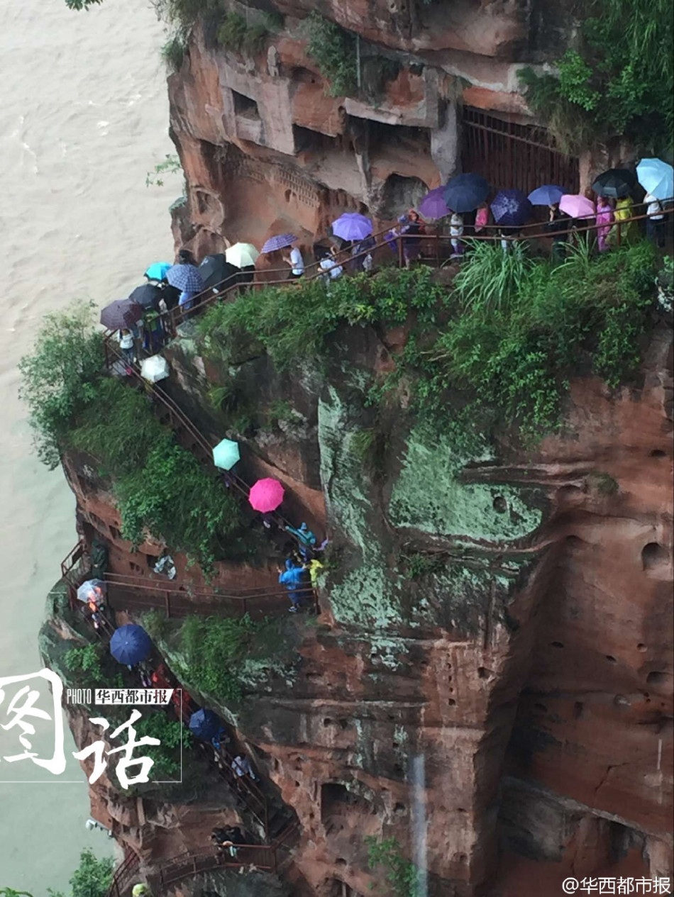美女操逼网站