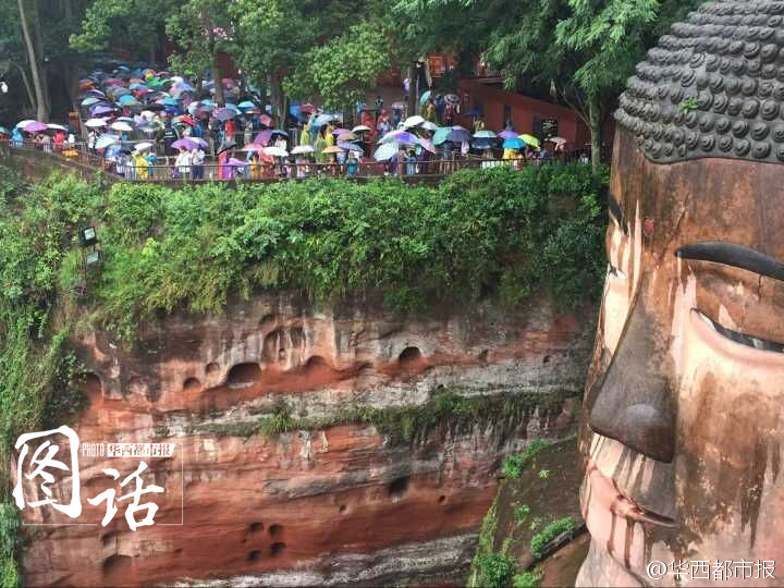 脫掉衣服中國凸輪展