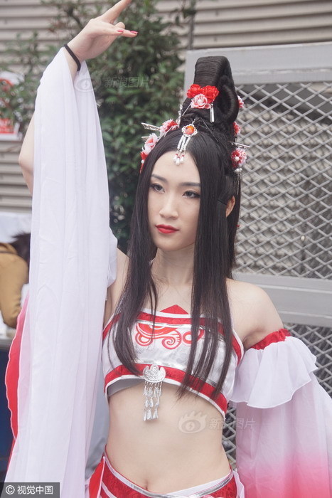 老师日逼毛茸茸