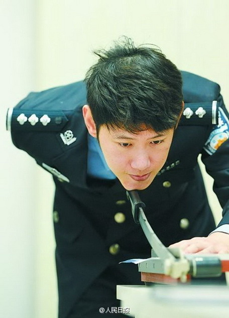 我和女同事的性视频