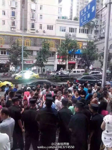 免费观看巩莉的三级片