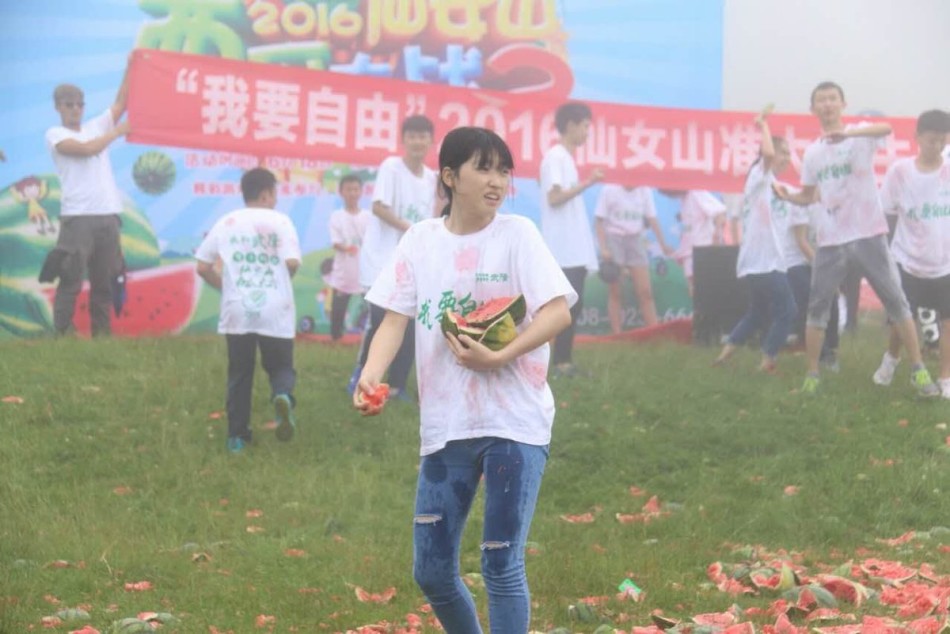 班长脱了奶盖 让我爽了一节课