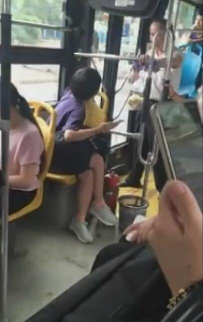纲手被爆 乳喷自慰爽动漫