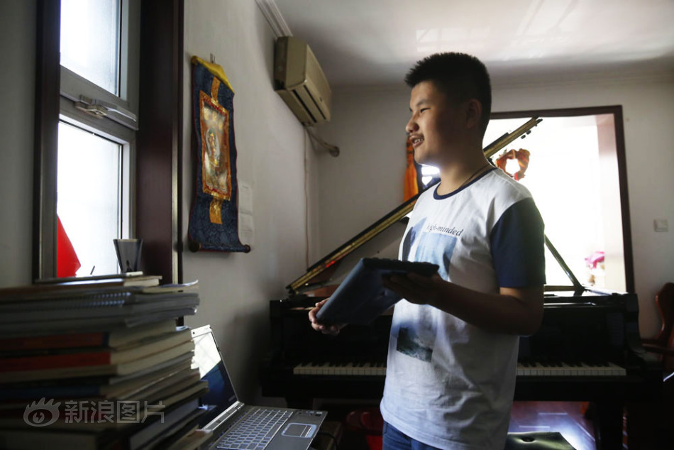 中国人偷情男女