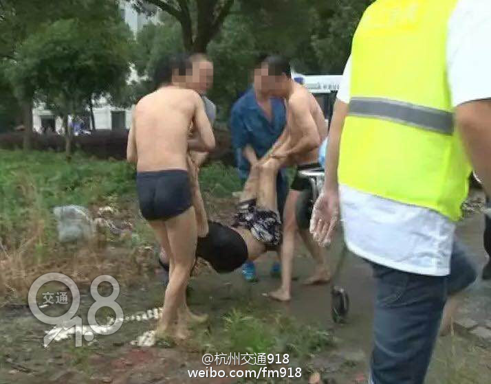 被幹射男同色情片