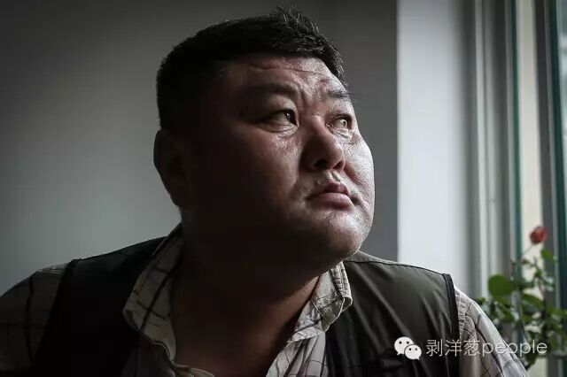 挑花一级黄色毛片