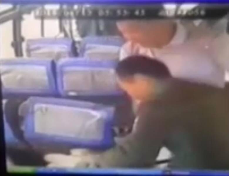 曰本人妻无码久久久