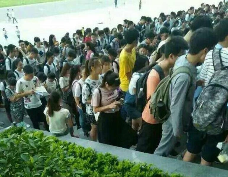 日韩激情