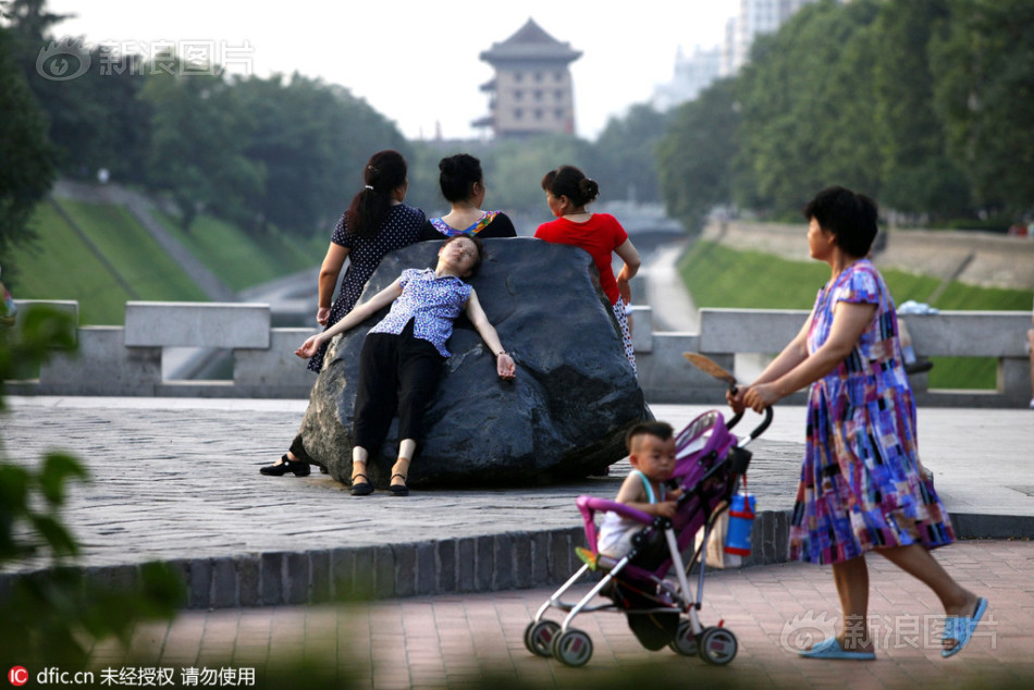 韩国乱伦网