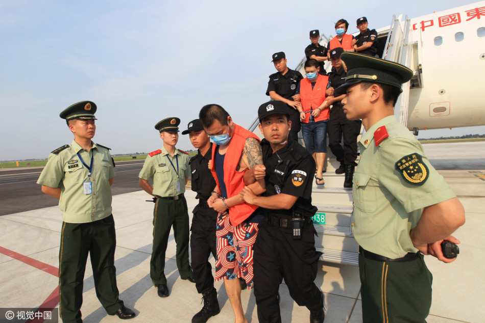 韩国少妇三级片