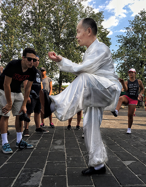 夫妻性生活一级黄色片