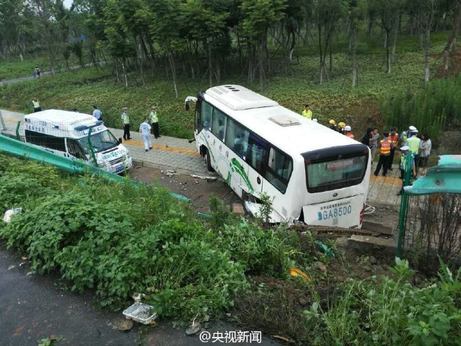 凌虐女俠英雄文