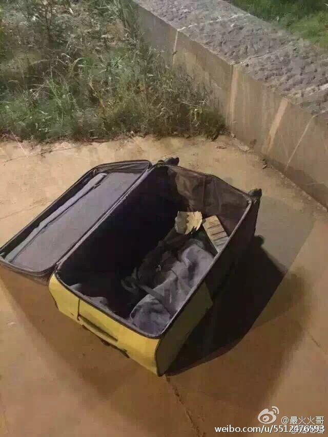 办工室黑丝袜色情