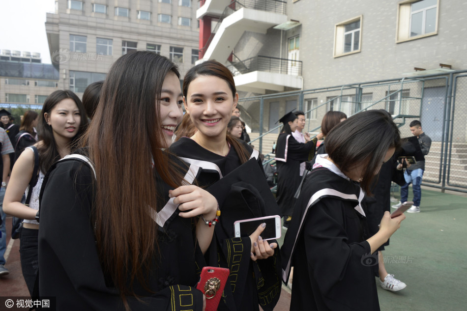 欧美老妇性爱