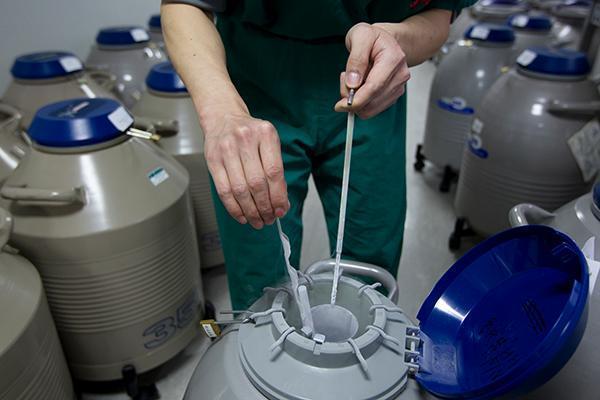 乌克兰三级伦理片