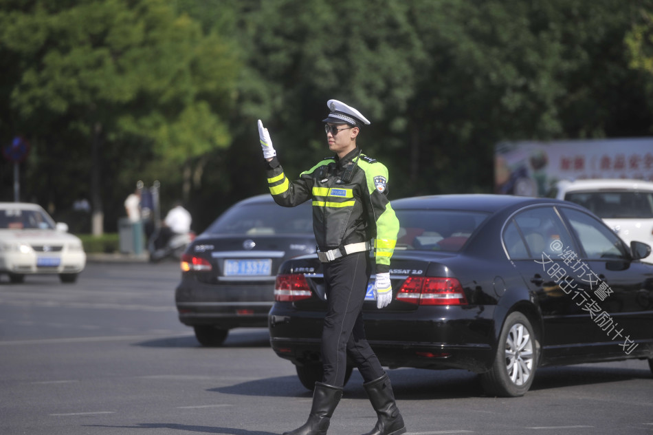 男Ji大巴进入女人的视频