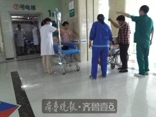 免费 看 色情 片