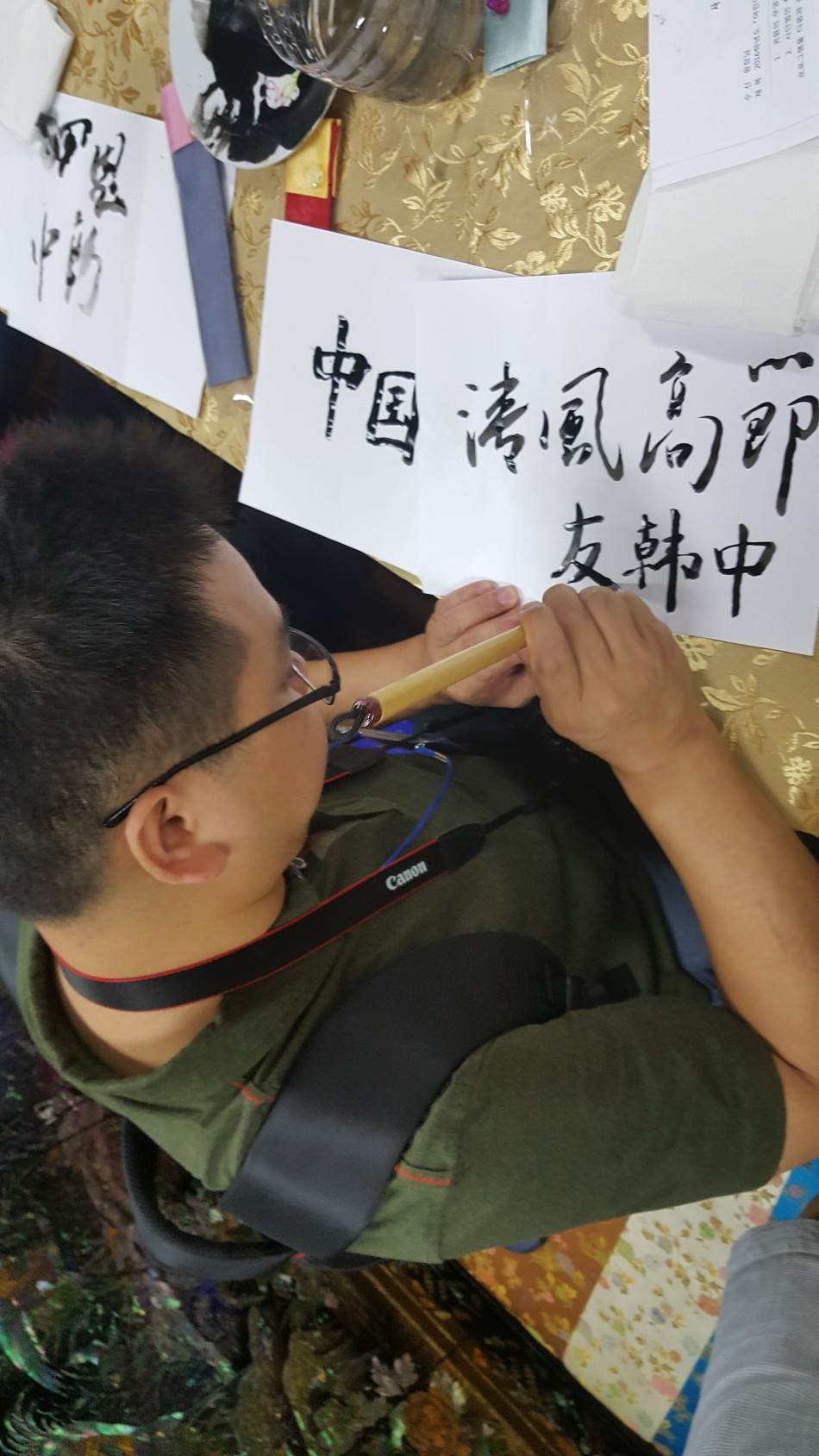 亞洲成人電影