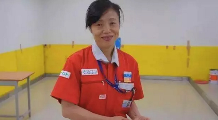 台灣街頭走光