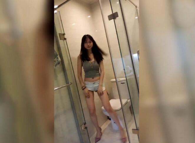 办公室黑丝色情片