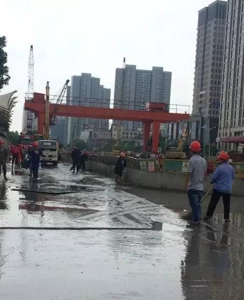 台湾特级三级黄色录像