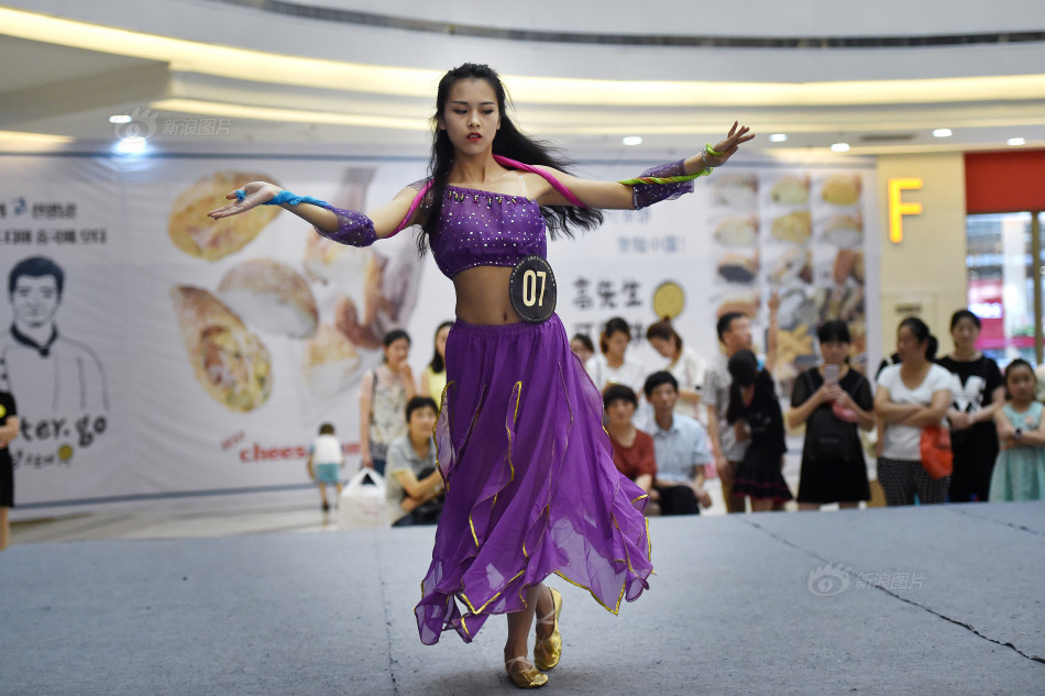 乌克兰美女的免费黄色片
