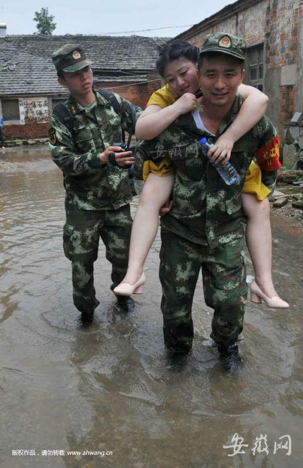 黄色电影免费看片